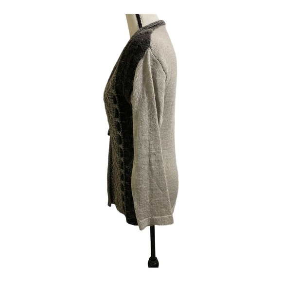 Vanity Italian womens cardigan knit mohair and wool blend. Size medium. … - Picture 10 of 14